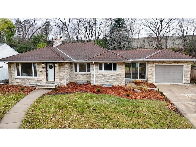 property at 4370 Mackey Ave
