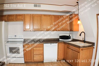 702 5th Ave E in Alexandria, MN - Building Photo - Building Photo