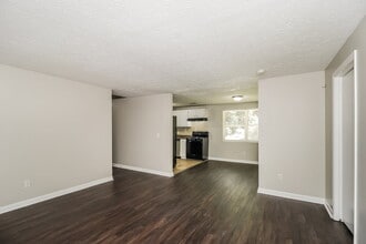 2607 Foxwood Pl in Marietta, GA - Building Photo - Building Photo