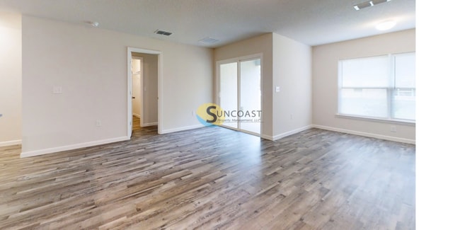 1 Rosecroft Ln in Palm Coast, FL - Foto de edificio - Building Photo