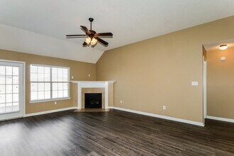 6776 Anna May Dr in Walls, MS - Building Photo - Building Photo