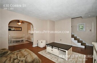 630 Corbin St in West Mifflin, PA - Building Photo - Building Photo