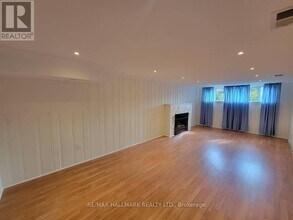 7 Folcroft Ave in Toronto, ON - Building Photo - Building Photo