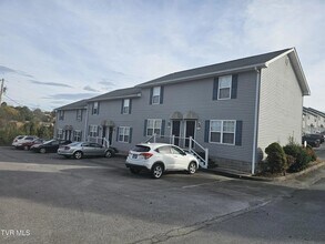 Laurel Brook Community in Johnson City, TN - Foto de edificio - Building Photo