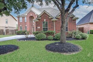 3502 Broadknoll Ln in Sugar Land, TX - Building Photo