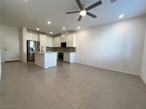 230 Wewatta Ave in Henderson, NV - Building Photo - Building Photo