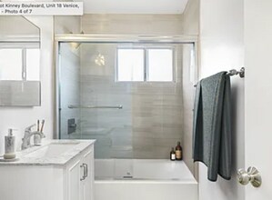 2727-2741 Abbot Kinney Blvd in Los Angeles, CA - Building Photo - Building Photo