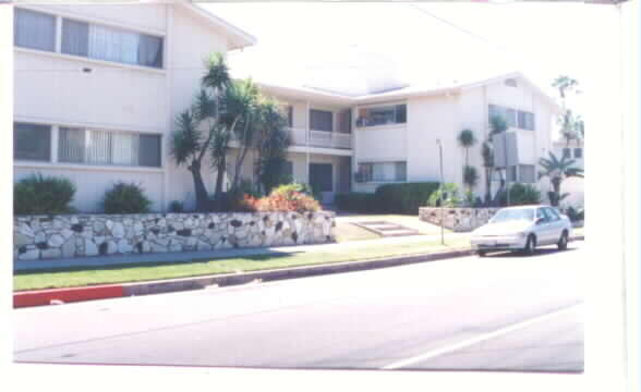 3595 S Sepulveda Blvd in Los Angeles, CA - Building Photo - Building Photo