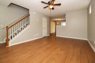 103 Oak Grove Pl in Acworth, GA - Building Photo - Building Photo