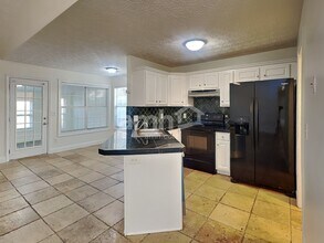 677 New England Way in Lawrenceville, GA - Building Photo - Building Photo