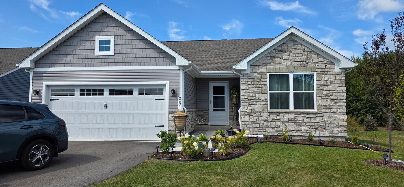 2631 Sutherland Ct in Yorkville, IL - Building Photo