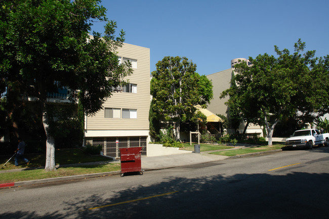 333 N Louise St in Glendale, CA - Building Photo - Building Photo