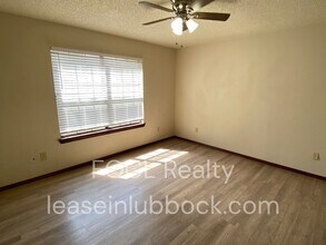 2309 93rd St in Lubbock, TX - Building Photo - Building Photo