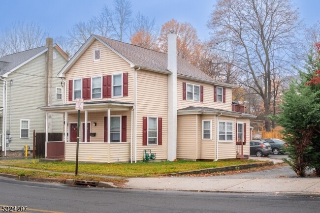 88 Trinity St
