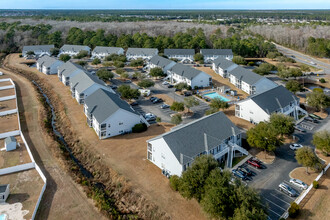 Carolina Willows in Myrtle Beach, SC - Building Photo - Building Photo