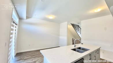 170 Attwater Dr in Cambridge, ON - Building Photo - Building Photo