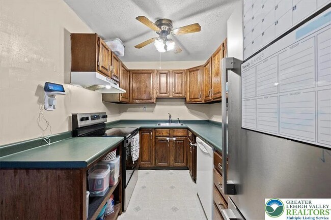 2308 3rd St in Easton, PA - Foto de edificio - Building Photo