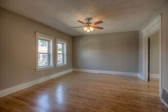 3919-3919 Farnam St in Omaha, NE - Building Photo - Building Photo