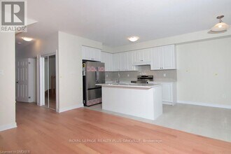 21 Keelson St. in Welland, ON - Building Photo - Building Photo