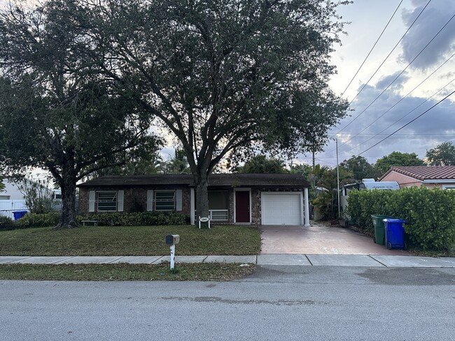 property at 1841 SW 46th Ave