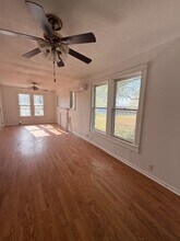 8315 Fm 327 in Elmendorf, TX - Building Photo - Building Photo