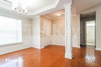 16234 Greybriar Forest Ln in Charlotte, NC - Building Photo - Building Photo