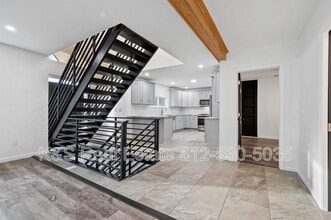 762 S Margaretta St in Turtle Creek, PA - Building Photo - Building Photo