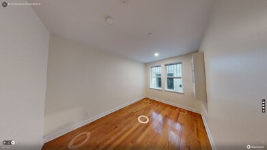 21 Sutherland Rd, Unit B in Boston, MA - Foto de edificio - Building Photo