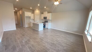 4233 Ritter Rd in Edmond, OK - Building Photo - Building Photo
