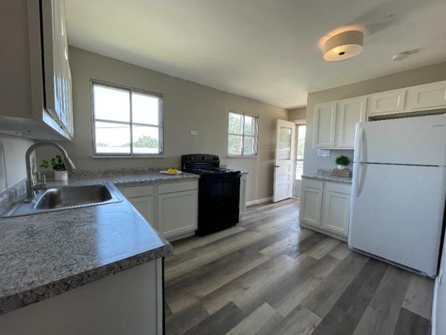 332 Sunset Ave in Erlanger, KY - Building Photo - Building Photo