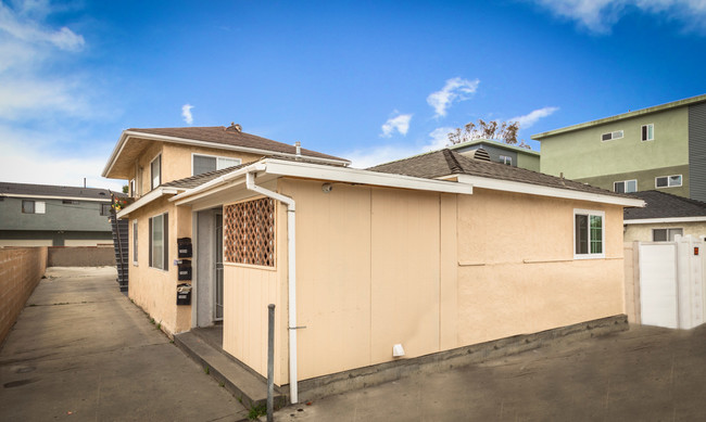 20512 S Western Ave in Torrance, CA - Building Photo - Building Photo