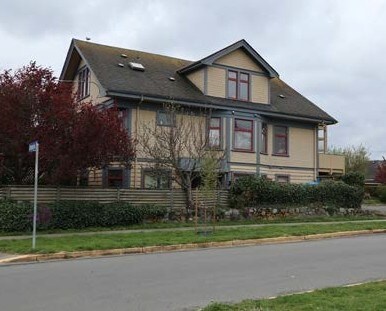 101 Ontario St in Victoria, BC - Building Photo