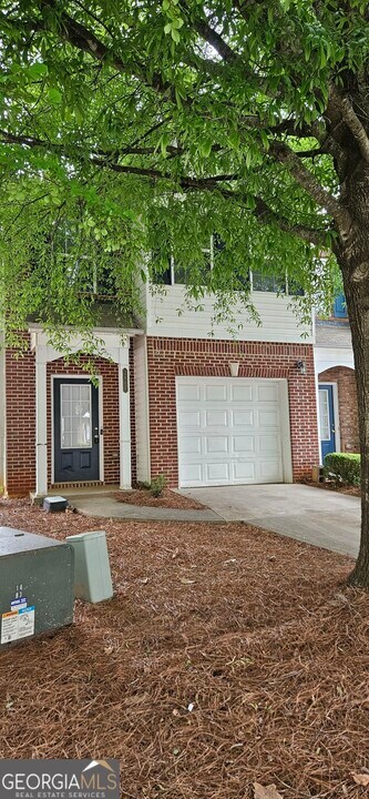 2867 Snapfinger Manor in Decatur, GA - Building Photo