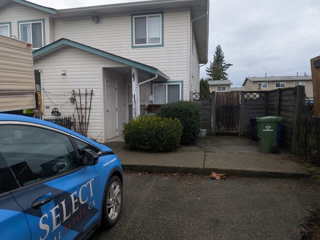 property at 9235 Woodbine St