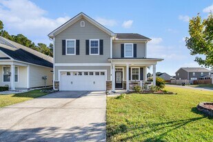 520 Crossland Dr in Moncks Corner, SC - Building Photo