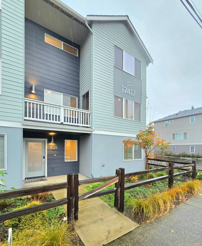 17417 W Main St in Monroe, WA - Building Photo - Building Photo