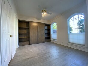 2506 Van Buren St in Houston, TX - Building Photo - Building Photo