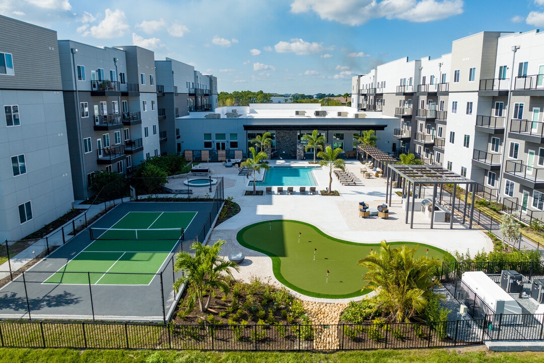 Parasol Melbourne in Melbourne, FL - Foto de edificio