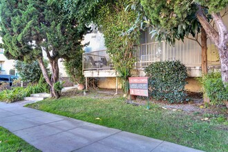 Euclid St. Apartments in Santa Monica, CA - Foto de edificio - Building Photo