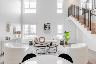 The Harper in Los Angeles, CA - Building Photo