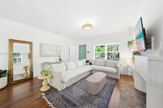 71 NE 46th St in Miami, FL - Building Photo - Building Photo