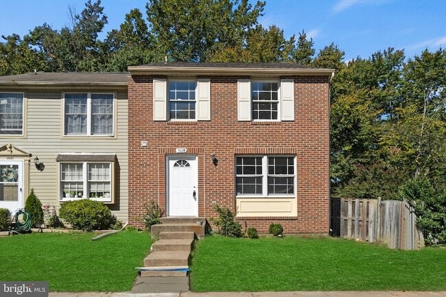 property at 3618 Wharf Ln