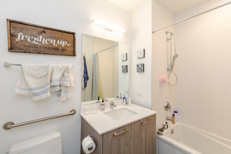 3418 N Lincoln Ave in Chicago, IL - Building Photo - Building Photo