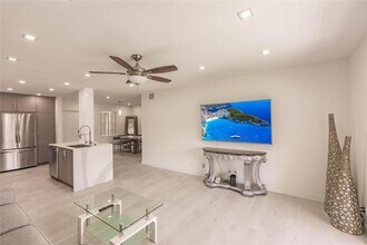 4100 N 58th Ave in Hollywood, FL - Building Photo - Building Photo