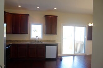 113 Cedar Point Ln in Harrisonburg, VA - Building Photo - Building Photo