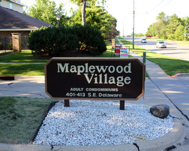 Mapplewood Village Townhomes in Ankeny, IA - Building Photo - Building Photo