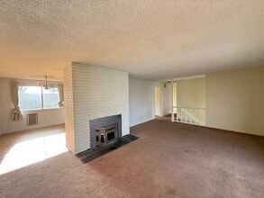 3355 Montebello Ave in Springfield, OR - Building Photo - Building Photo