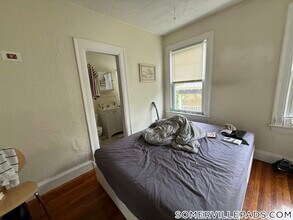 44 Central St in Somerville, MA - Building Photo - Building Photo