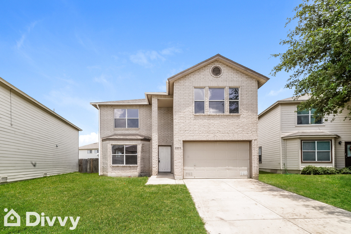 8859 Kestrel Oak in Converse, TX - Foto de edificio