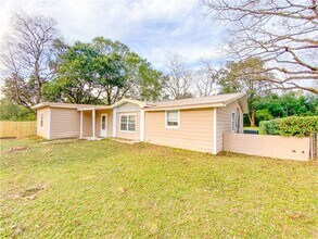 7206 Tangerine Ave in Mobile, AL - Building Photo - Building Photo